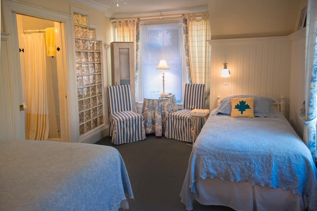 邓禄普酒店 Baddeck Inlet 外观 照片